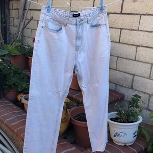 lightwash jeans